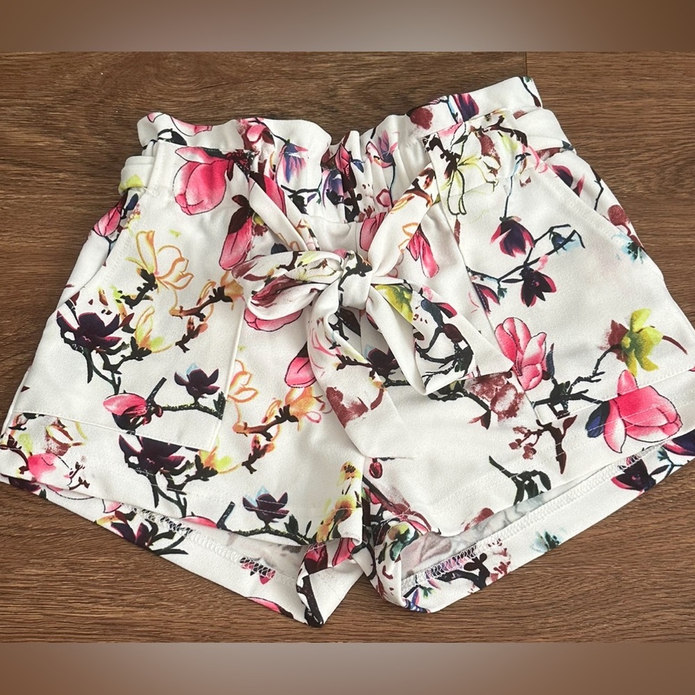 White flowery shorts For girls around the age of 10 to 12